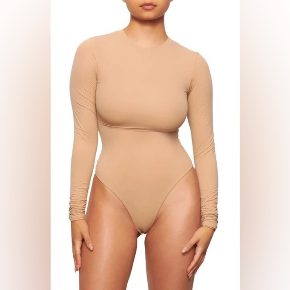 NWT FITS EVERYBODY LONG SLEEVE THONG BODYSUIT in CLAY | LARGE